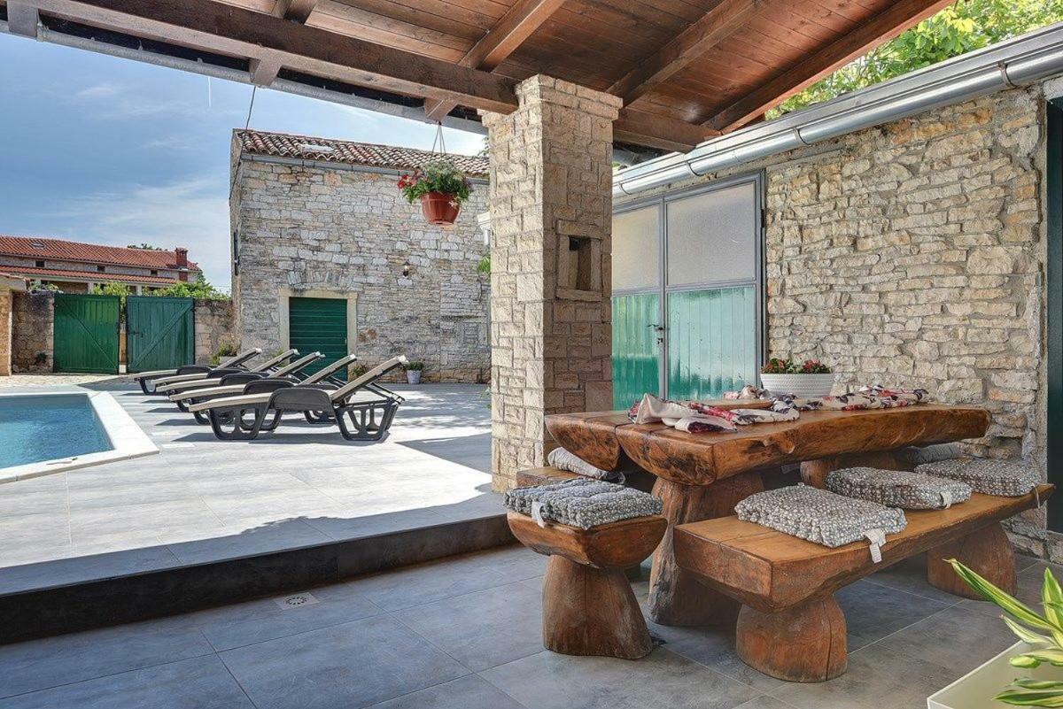 Villa Micol Gajana Екстериор снимка